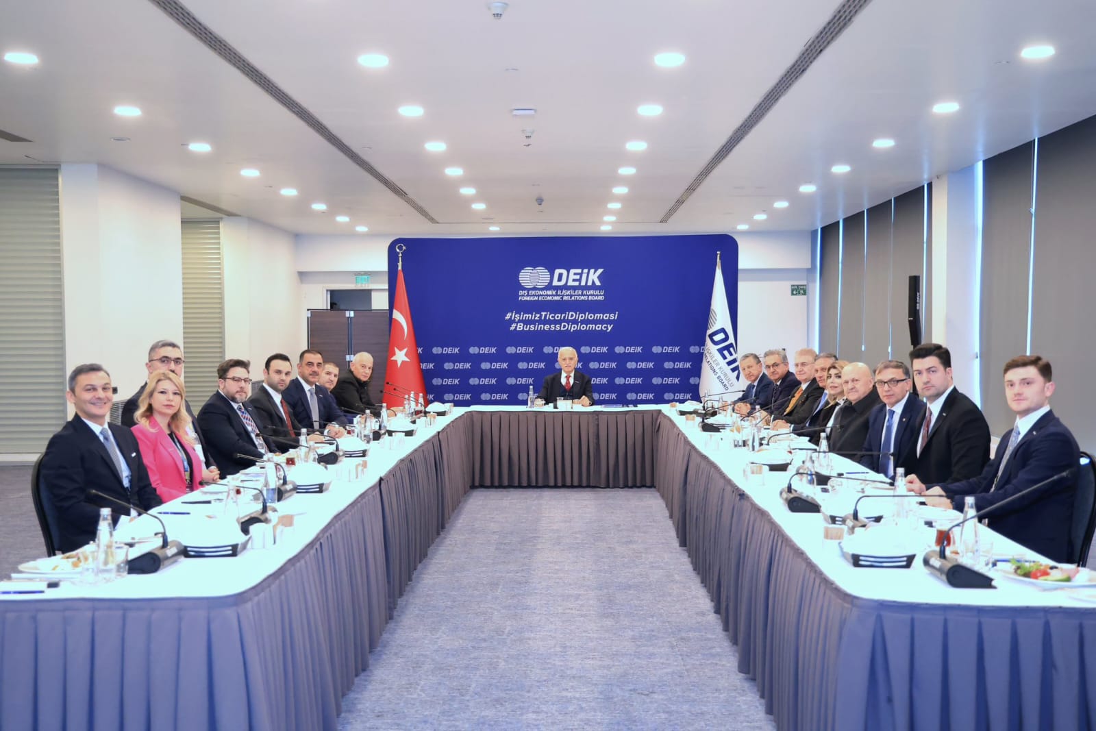 PROF. DR. MUSTAFA AYDIN, DEİK OCAK AYI İCRA KURULU TOPLANTISINA KATILDI Öne Çıkan Görsel