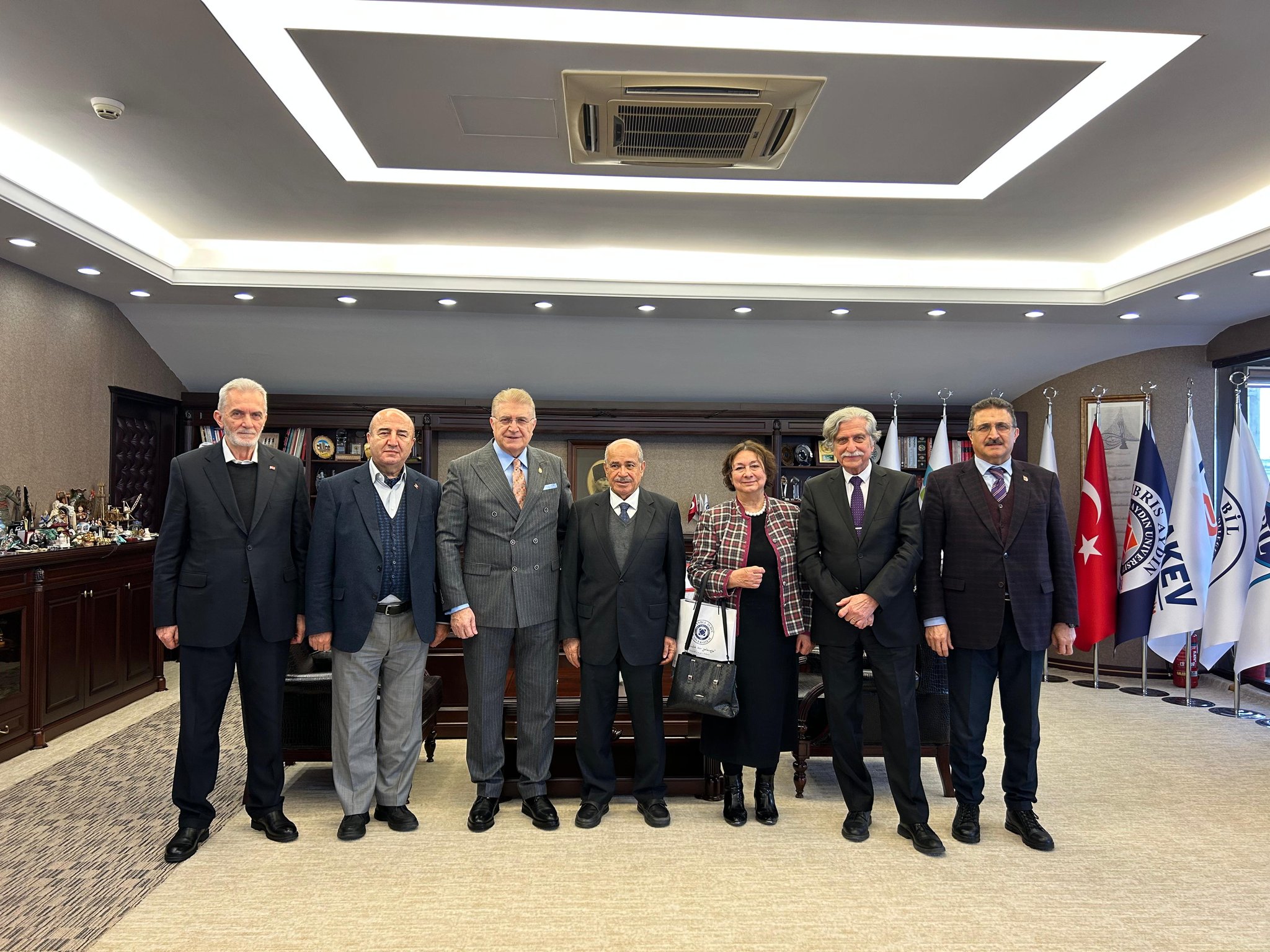 PROF. DR. MUSTAFA AYDIN, İAÜ’DE AKADEMİK VE DİPLOMATİK İSTİŞARE TOPLANTISI GERÇEKLEŞTİRDİ Öne Çıkan Görsel