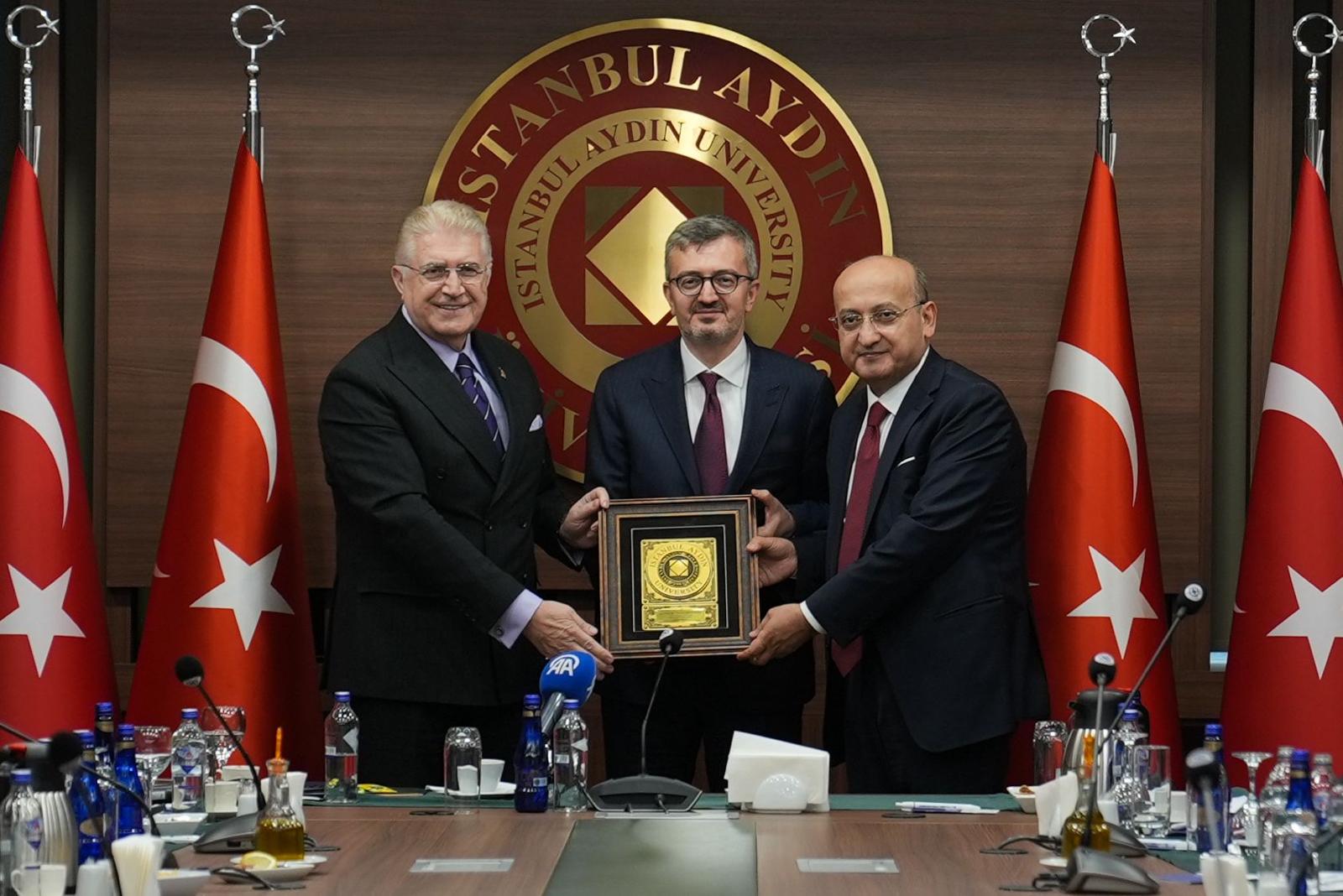 https://mustafaaydin.com/wp-content/uploads/2026/06/BATI-PLATFORMU-2.jpg