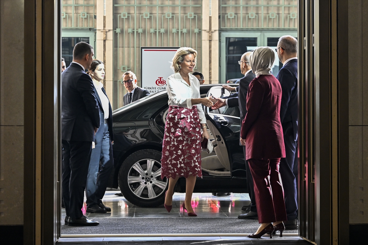 https://mustafaaydin.com/wp-content/uploads/2026/06/KRALICE-MATHILDE.jpg