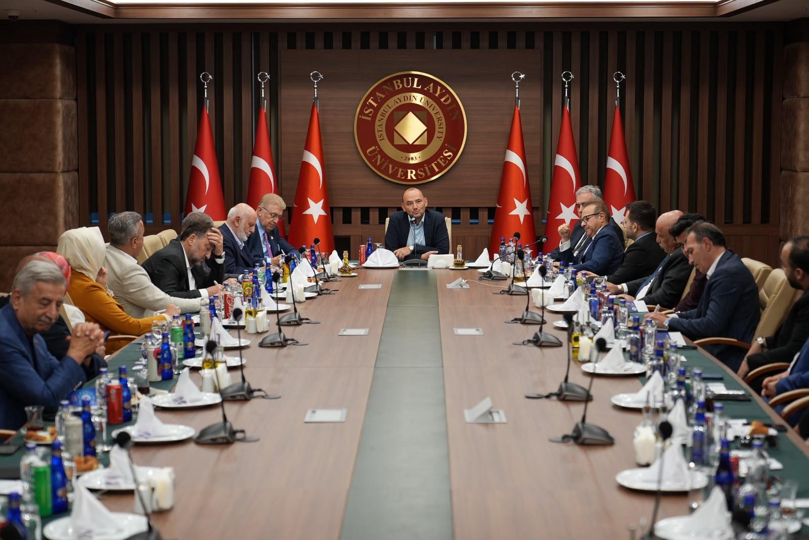 https://mustafaaydin.com/wp-content/uploads/2026/08/AYDIN-DUSUNCE-PLATFORMU.jpg